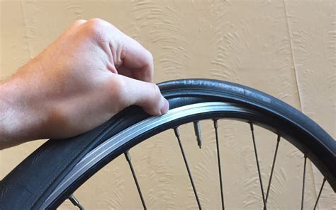 How To Change A Bike Inner Tube In 11 Steps With Pictures