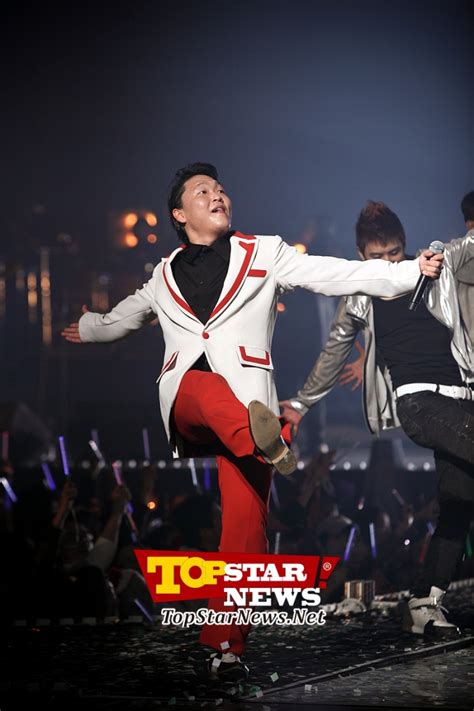 싸이 Psy 강남스타일 Gangnam Style 빌보드닷컴 HOT 100 차트 11위 KPOP 김명수 기자 톱스타뉴스