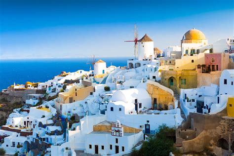 Santorini Island Guide - Hotels, Culture, History, Shopping - Out Of Office