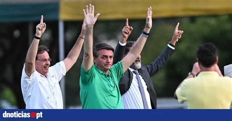 Bolsonaro Viaja Para Os Eua A Dois Dias Da Posse De Lula Como