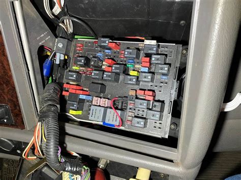 2012 Kenworth T370 Fuse Box For Sale Sioux Falls Sd 25544436