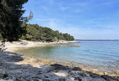 10 Top Beaches in Rovinj | PlanetWare