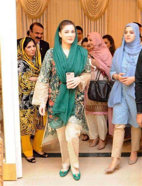 Pin By Ayeza On Maryam Nawaz Sharif Beautiful Pakistani Dresses