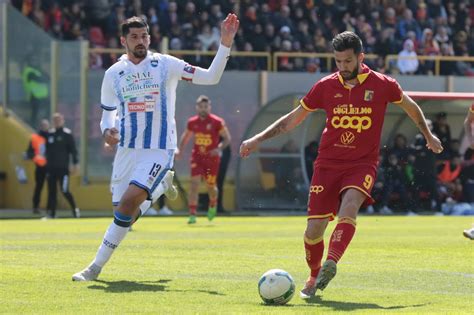 Il Catanzaro Ormai In Serie B Pareggia Con Il Pescara Premiazione