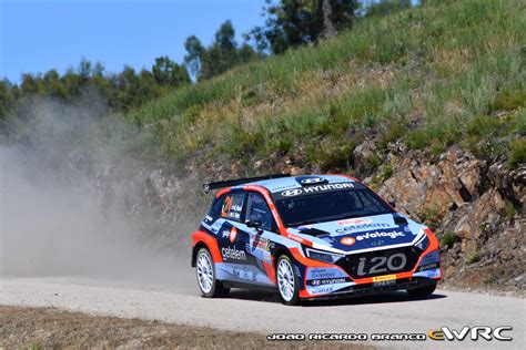 Meeke Kris Fulton James Hyundai I N Rally Rali De Castelo