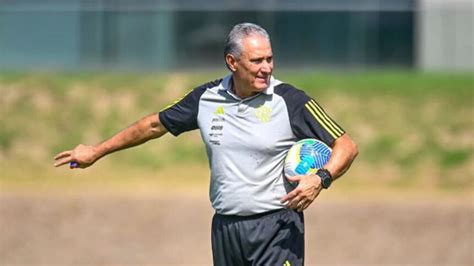 Tite Comanda Treino Do Flamengo Foco No Bahia Nesta Segunda Feira