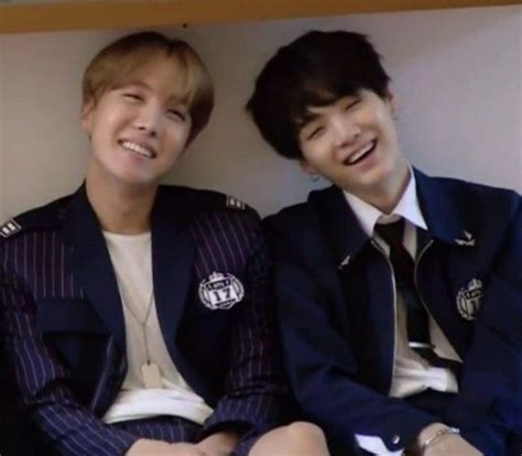 Pin By Fernanda Antunez On Sope Yoonseok Bts Boys Bts Pictures