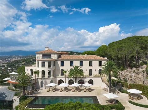 LVMH Acquista Una Villa Da 50 Milioni Di Euro A Cannes Per Organizzare