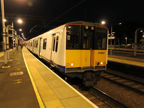 Class 315 Emu Shenfield 4 Nov 2022 Mtr Elizabeth Line Bre Flickr