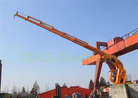 5T CCS Telescopic Knuckle Boom Offshore Pedestal Cranes