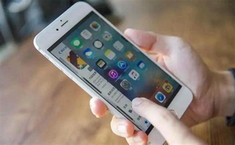 苹果正在消灭“钉子户手机”，iphone 6s用户做好准备！ 哔哩哔哩