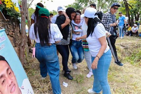 Familiares De Colombianos Desaparecidos En La Frontera Con Venezuela