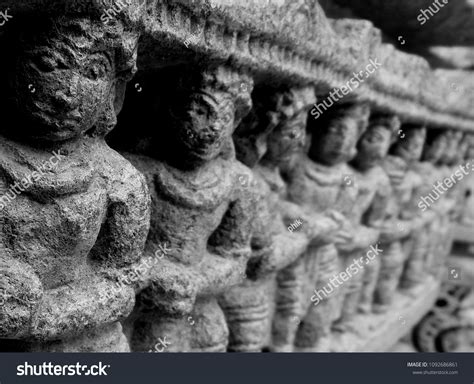 Sculptures Indian Temples Stock Photo 1092686861 | Shutterstock