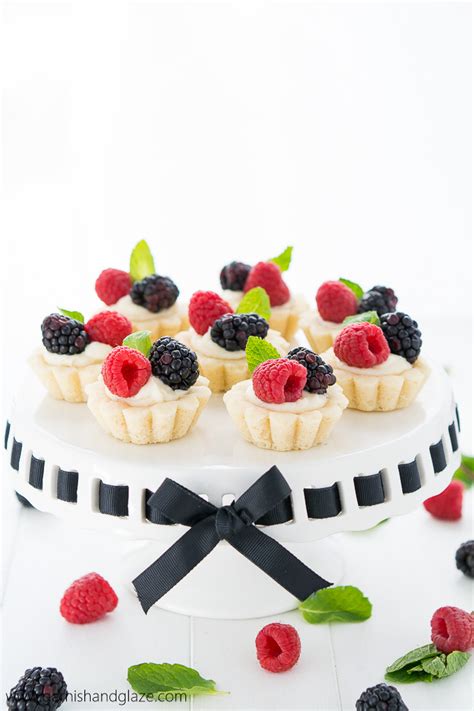 Mini Berry Tarts - Garnish & Glaze