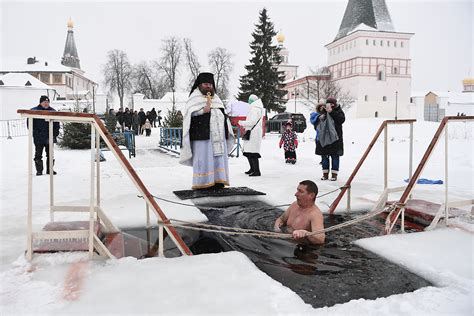 20 Fotos De La Fiesta De La Epifanía En Rusia Russia Beyond Es