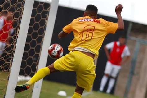 Brasiliense vence Ceilândia e se mantém invicto no Candangão Metrópoles