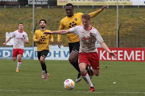 Bayernliga Nord Hofer Heimsieg Bei Fanprotesten Bayern Hof Frankenpost