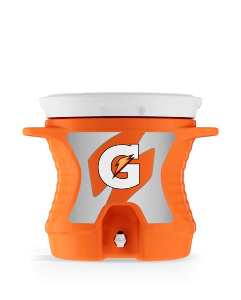 Equipment: Towels, Coolers & Cups | Gatorade Official Site