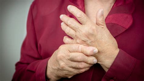 Understanding The Painful Effects Of Rheumatoid Arthritis