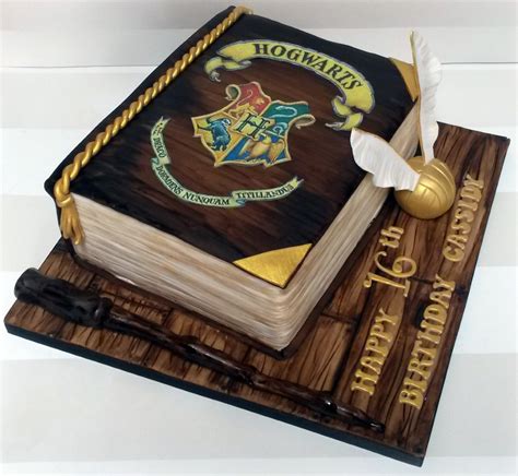 Harry Potter Book Cake - Bakealous