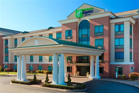 Holiday Inn Express Hotel & Suites Warwick-Providence Airport, an IHG ...