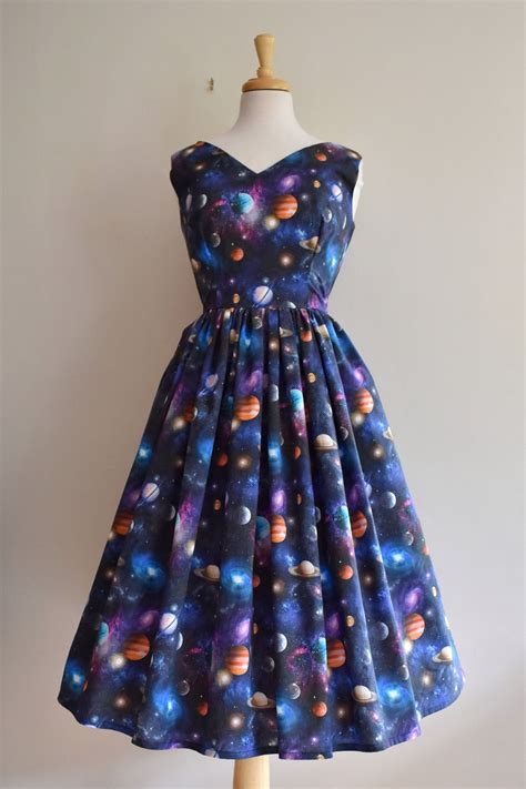 Galaxy Dress | Galaxy dress, Flattering dresses, 1950s fashion