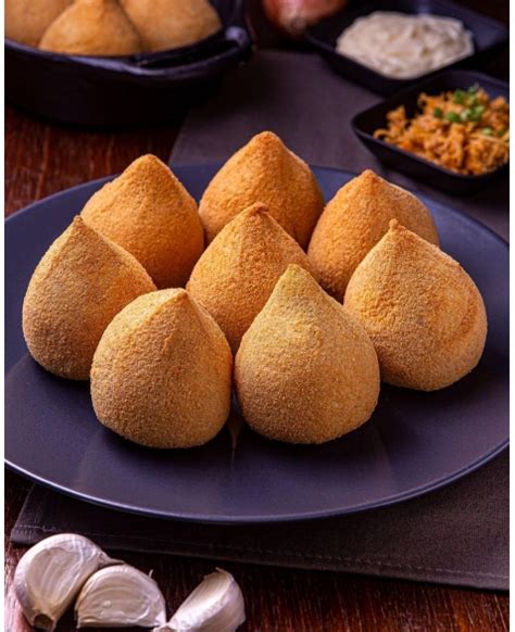 SP COXINHA FRITA DE FRANGO CONGELADA 120G 1 2 KG