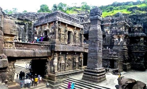 Ajanta Caves in Maharashtra | Tourist Attraction in Aurangabad