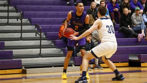 Hadley Guides Cretin Derham Hall To 10 Point Victory Over Totino Grace