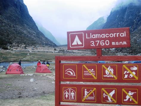 Trek Cordillera Blanca Santa Cruz Escalada Nevado Pisco Huascaran Peru