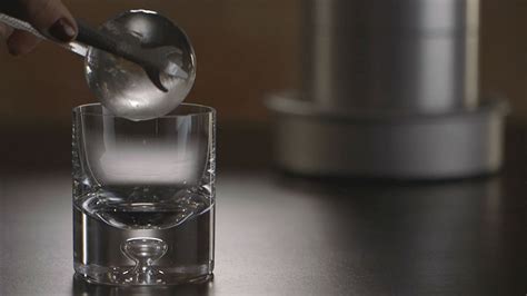 Spherical Ice Ball Maker » Gadget Flow