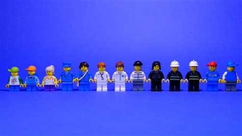 Lego Education Community Minifigure Set Review Bouwsteentjes Info