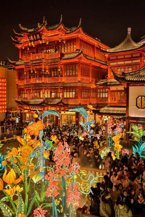 247tickets.com | Yu Garden Lantern Festival