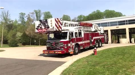 Engine 440 Tower 440 Responding To A Fire Alarm Fairfax County Fire