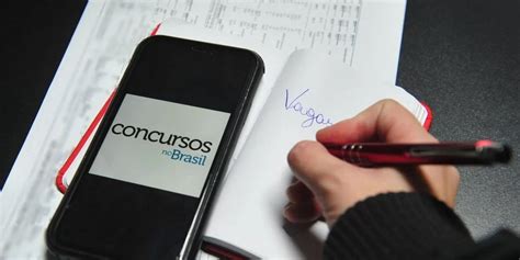 Concursos públicos no RS têm quase mil vagas em aberto e salários de