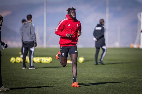 Granada CF Oficial Diédhiou llega cedido hasta final de temporada Ideal