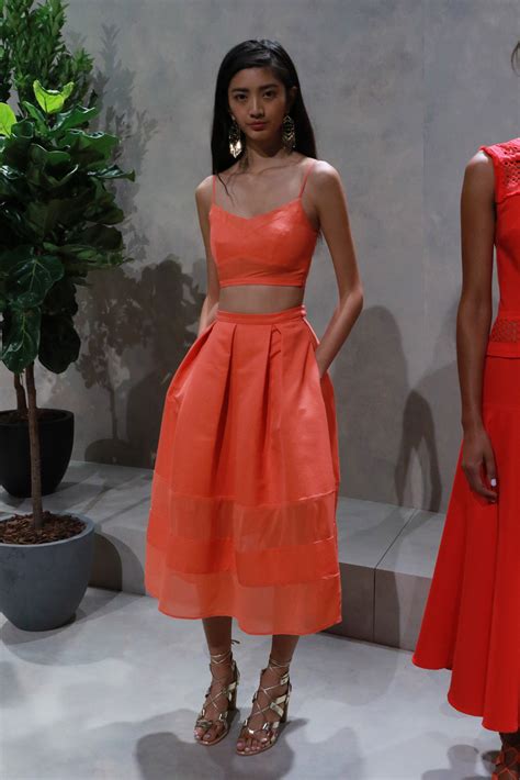 Banana Republic Ready To Wear Spring 2016