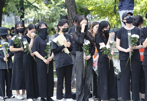 대전 초등 교사 사망 소식에 신상·경력 공개 소름돋는 학부모 갑질 수준