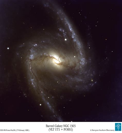 Apod June Ngc A Nearby Barred Spiral Galaxy