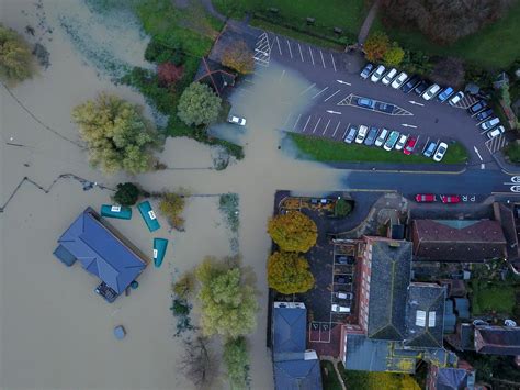 Picture gallery of Tewkesbury in the floods of November 2019 - Gloucestershire Live