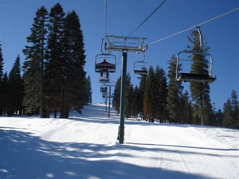 Ski lifts Homewood Mountain Resort - cable cars Homewood Mountain ...