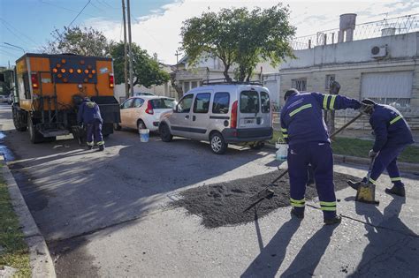 Avanzan Los Trabajos De Bacheo Y Asfalto Laprovincianews