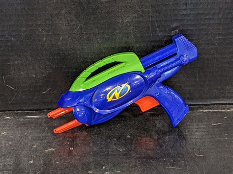 Nerf Larami Supermaxx 350 Blaster Barn