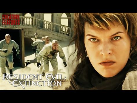 Resident Evil Extinction Zombies Ambush 2007 Edited Hotsell | fast-lisa ...