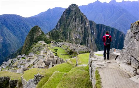 Hiking Peru's Inca Trail to Machu Picchu - Altitude, Distances ...