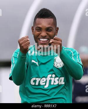 SÃO PAULO SP 26 02 2019 TREINO DO SPFC Edimar during training of