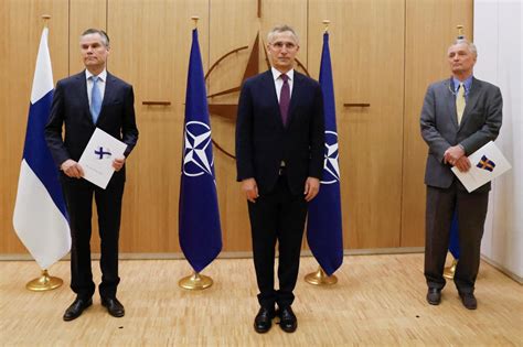 Finland And Sweden Officially Apply To Join Nato Despite Russia S Warnings Cbs News