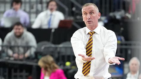 Arizona State gives basketball coach Bobby Hurley 2-year extension