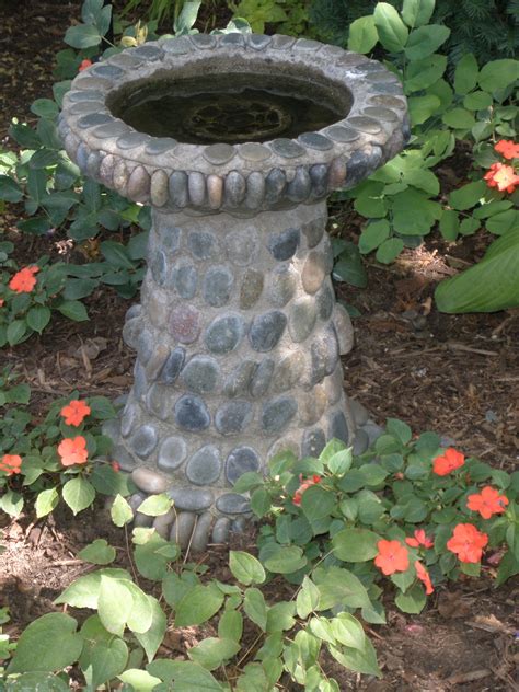 Stone Birdbath Seen At Garden Tour 11 Bird Bath Garden Bird Bath