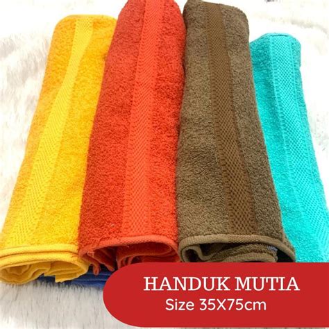 Jual RC HANDUK OLAHRAGA MUTIA BAHAN COTTON UKURAN 35x80 Shopee Indonesia